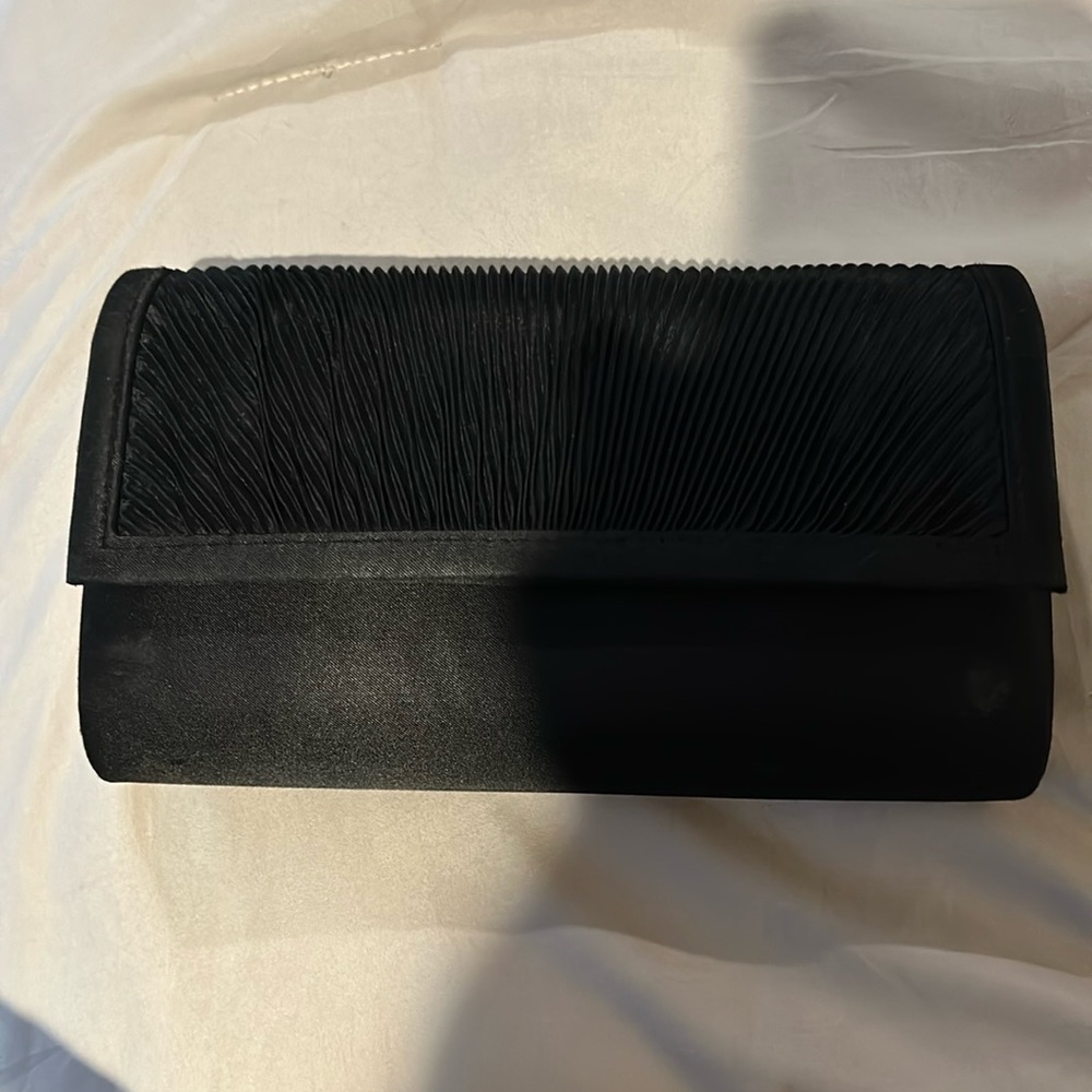 Black pleated clutch